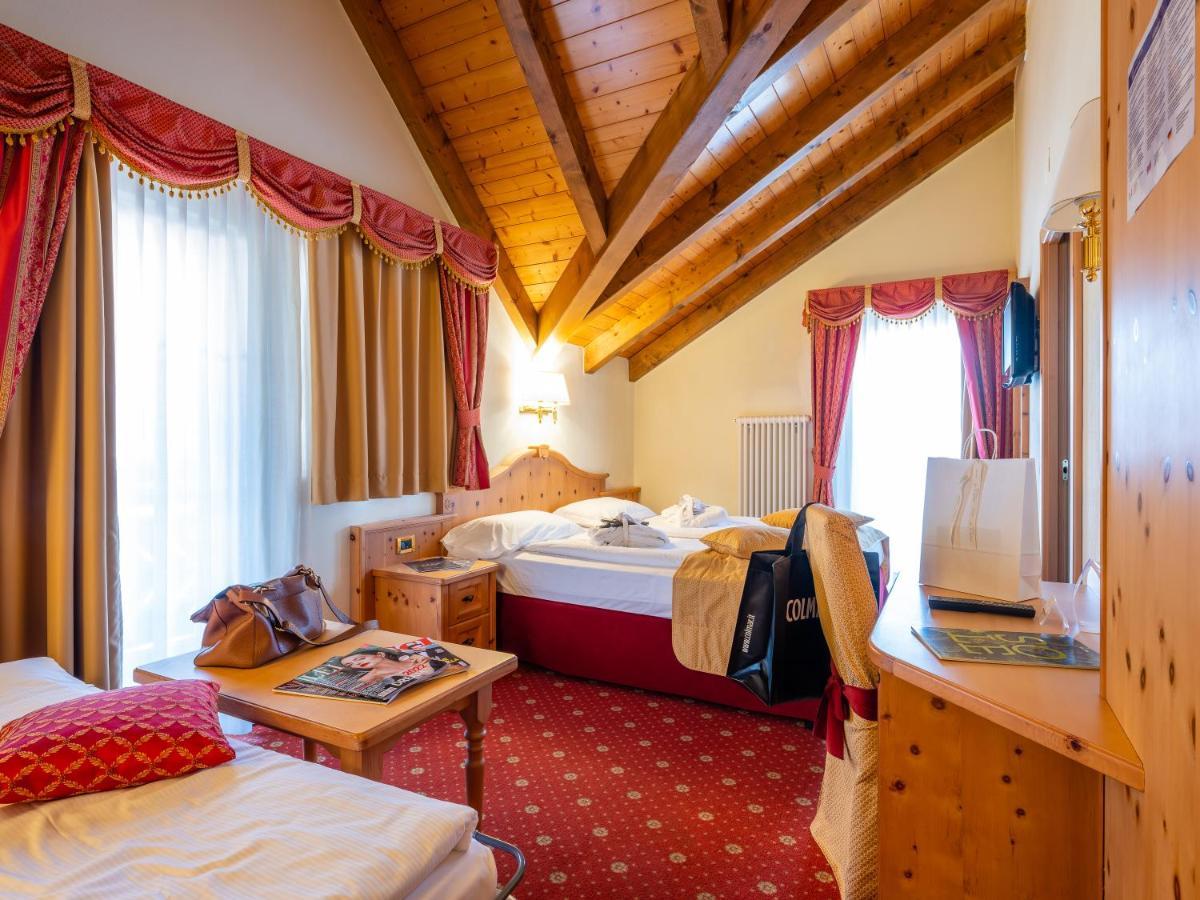 Albergo Dimaro Wellness Hotel ภายนอก รูปภาพ